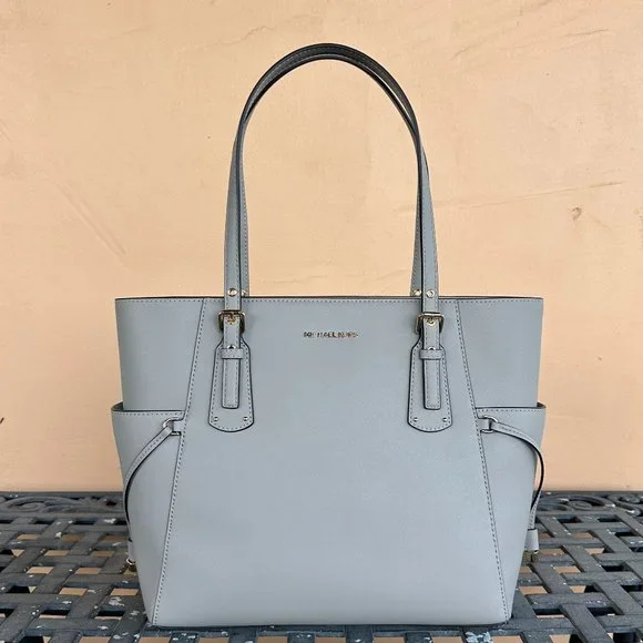 Michael Kors Voyager Drawstring Travel Tote Shoulder Bag Pearl Grey